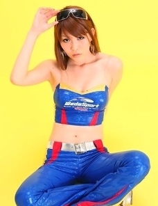 Minami Haduki busty is hot cupcake in blue latex outfit