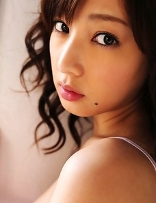 Natsuki Ikeda with big hooters looks so sexy on lingerie