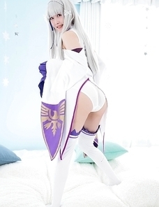 Sexy Japan Ria Kurumi cosplay spreading pussy and playing vibrator