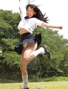 Tomoe Yamanaka babe is playful and shows hot ass in the classroom