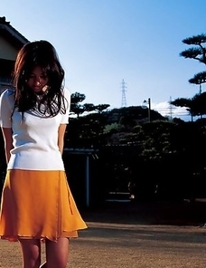 Sayaka Ogata shows sexy legs in fascinating photo sessions