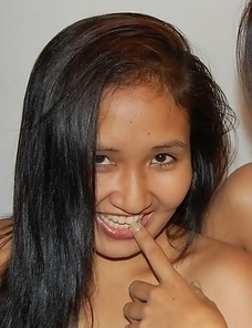 Hot Asian girls Jehhan and Mika