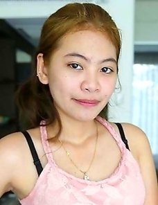 Cute Thai teenage mom