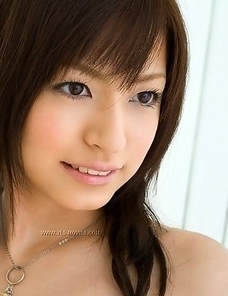 Nude gallery starring an Asian model Misaki Mori