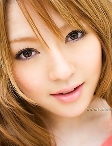 Outdoor photoset of a delightful Japanese queen Ria Sakurai