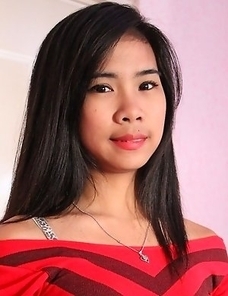 Half-Japanese Filipina girl Akira