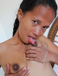 Horny Filipina MILF Mylene