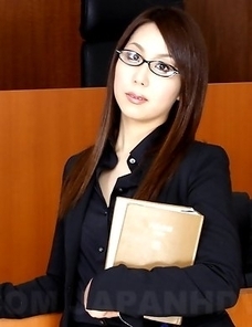 Hikaru Matsu flaunts her yummy body