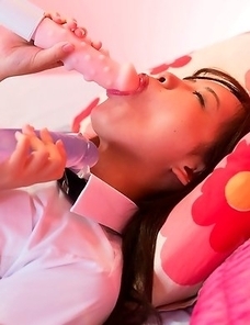 schoolgirl Sakura Miyuki